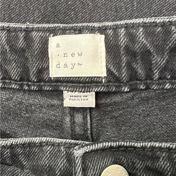 A New Day - Highest Rise Tapered Leg Women’s Jeans - Black - 14 - Picture 8 of 12